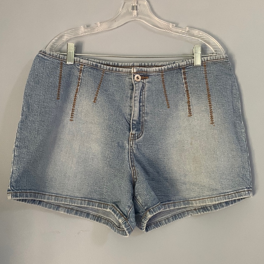 LA Blues Vintage Shorts size 14 Like New 80’s Style 4” inseam Boho Hippie